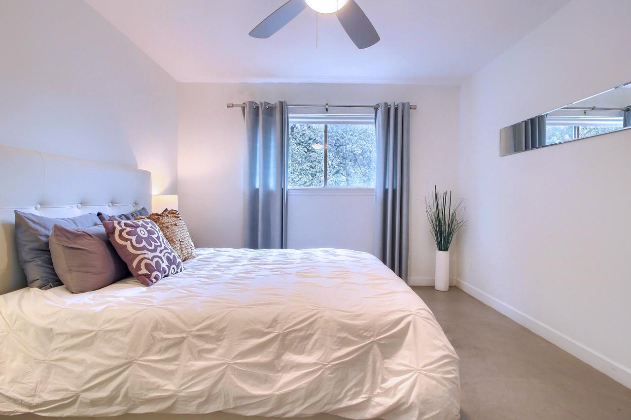 Travis Heights Modern I Villa Остин Екстериор снимка