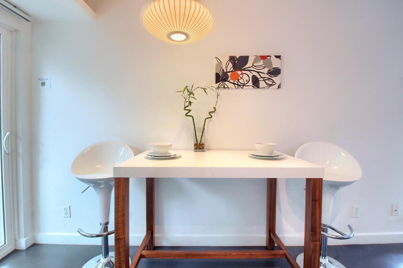 Travis Heights Modern I Villa Остин Екстериор снимка