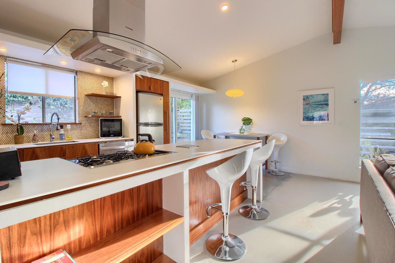 Travis Heights Modern I Villa Остин Екстериор снимка